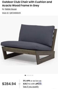 Outdoor acacia wood club chair