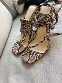 Jessica Simpson heels