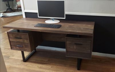 60-Inch Computer desk