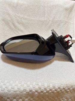 2016 Toyota Prius Passenger Side (RH) Heated Mirror – Blue OEM 8W7 $99