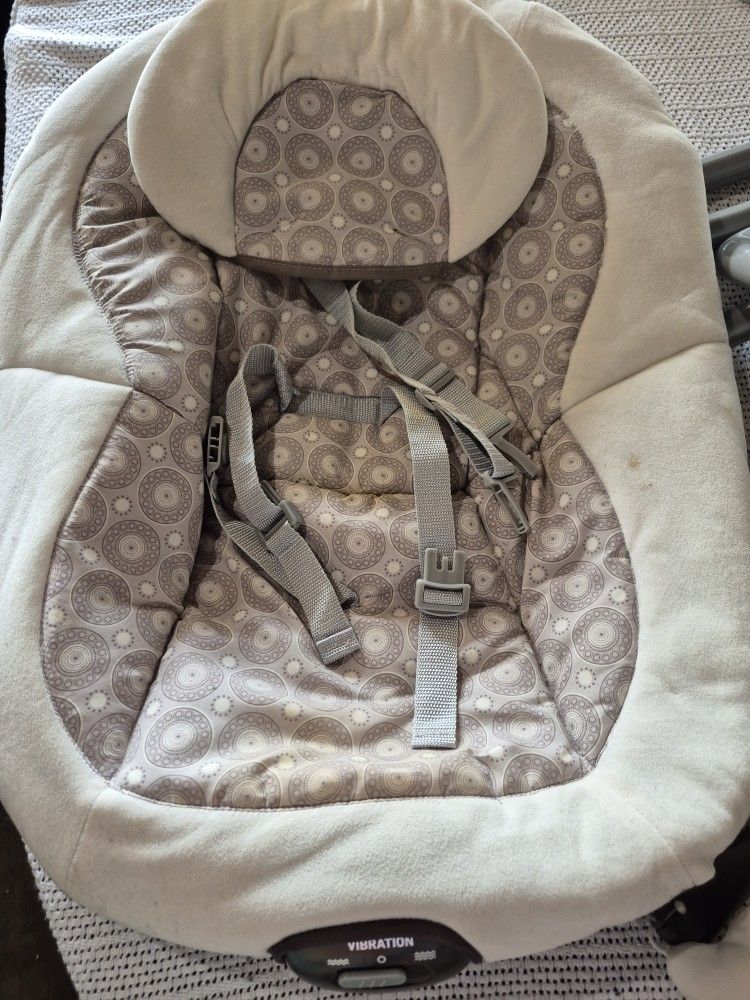 Graco Baby Swing