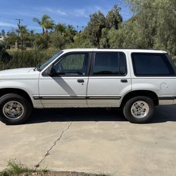 1994 Ford Explorer