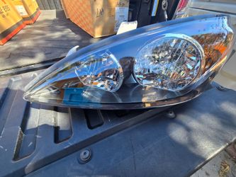 Camry Headlights 02-04