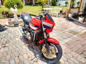 1999/2000 Kawasaki ZRX 1100 - Runs Great - 31,679 Miles