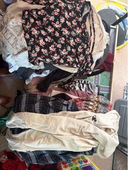 Women’s clothes s-m