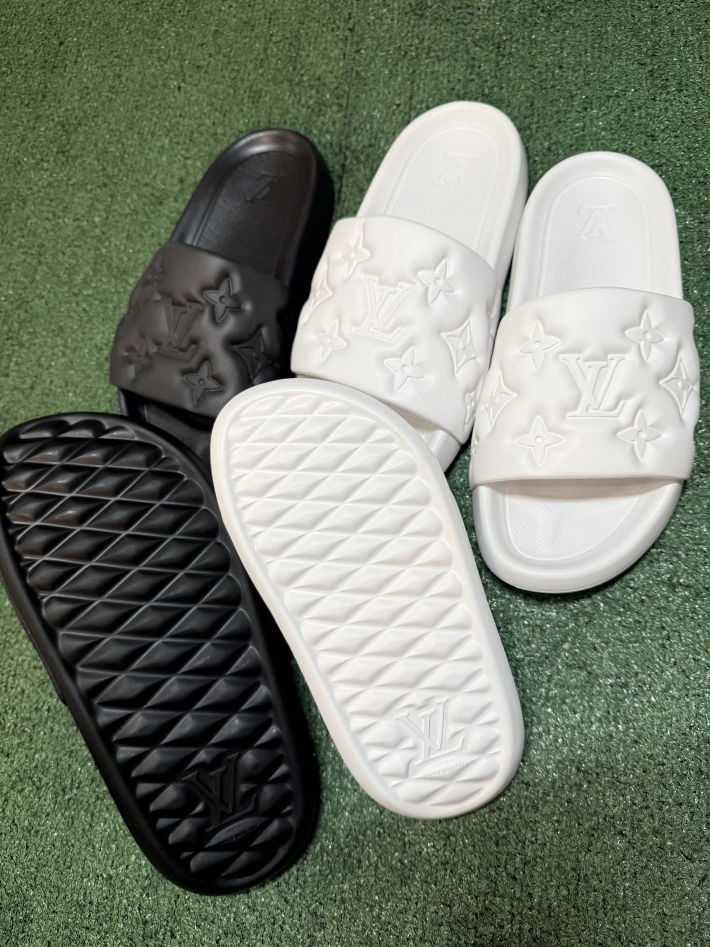 Louis Vuitton Slides 