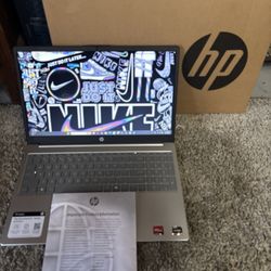 15.6” HP GAMING LAPTOP