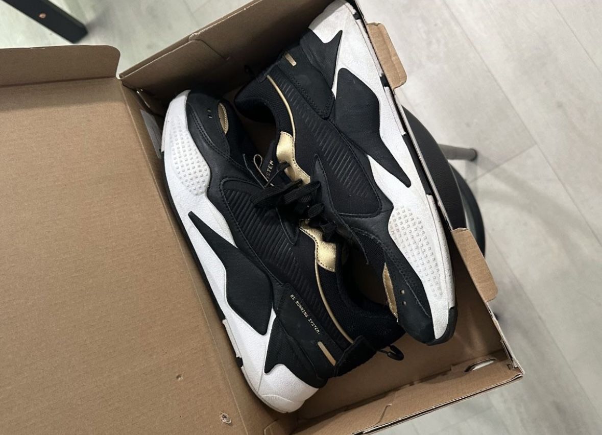 PUMA TROPHY Size 12 $30