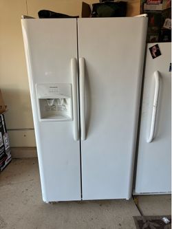 Frigidaire refrigerator