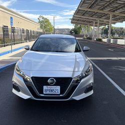 2020 Nissan Altima