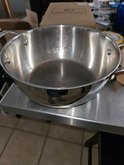 Cuisinart  multi purpose pan 5.5 quart