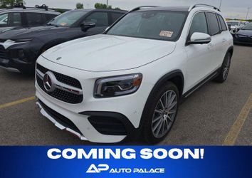 2021 Mercedes-Benz GLB 250