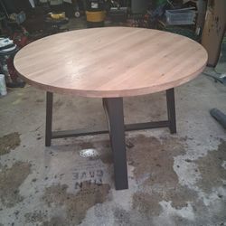 Brand New Moe's Home Collection Round Oak Table 