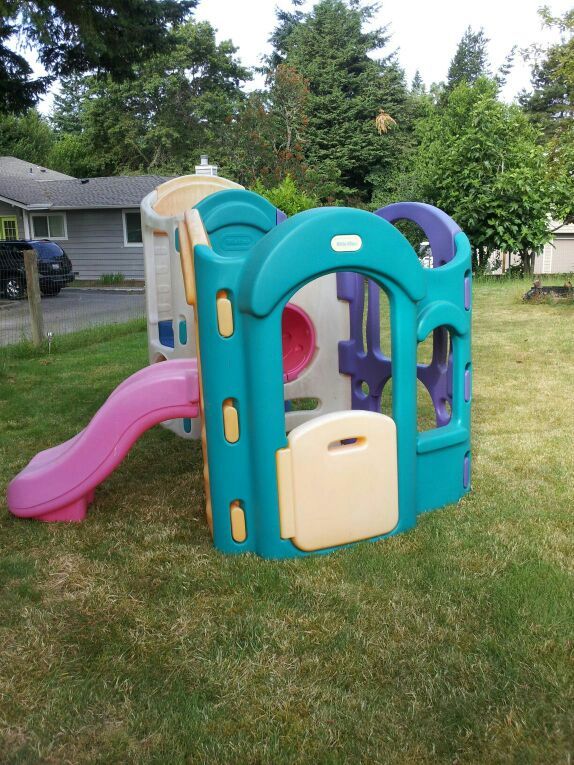 Little Tikes Model 4331 8in1 Adjustable Playground for Sale in