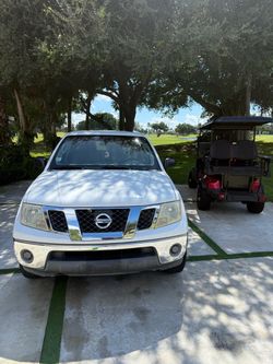 NISSAN FRONTIER 2009 | 143K MILLAS | CLEAN TITLE