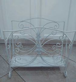 Wrought Iron Indoor/Outdoor Magazine Rack