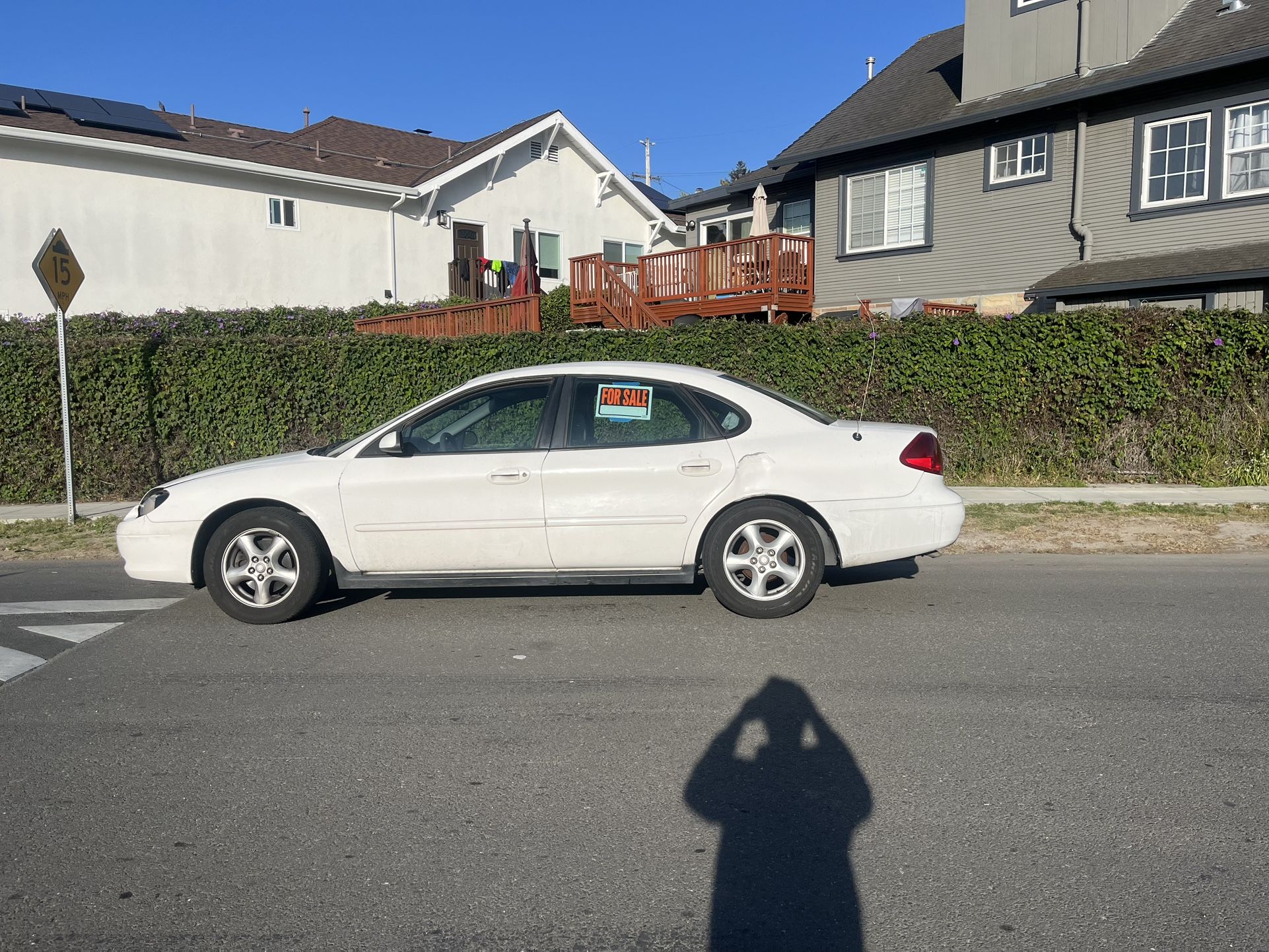 2003 Ford Taurus