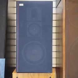 Vintage Sansui Speakers