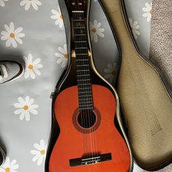 Goya Acoustic 6 String Guitar 