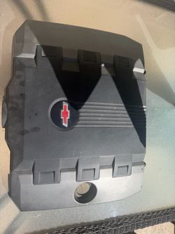 CAMARO 3.6 ENGINE COVER