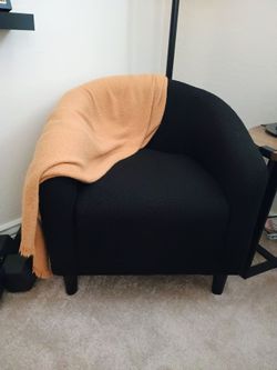 Black Club Chair *New*