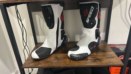 Motorcycle boots size 10