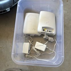 Netgear Orbi RBR20 Tri-Band Mesh Wi-Fi Router & RBS20 satellite with Adapters Pre-Owned   ⚠️pick up near Eastvale Costco.  You need to make an appoint