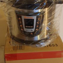 Pressure cooker