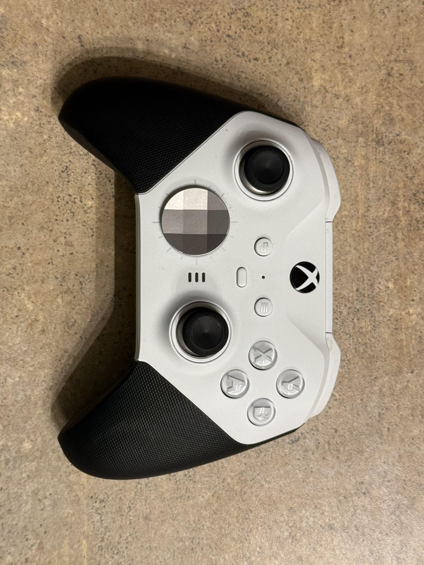 Xbox Elite Series 2 Wireless Controller - White (Complete Kit)