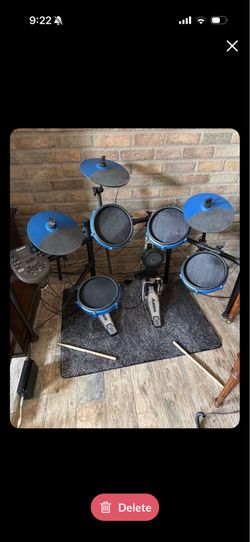 Drum kit