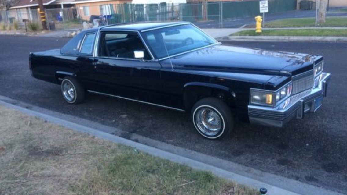 LowRider 78 Cadillac coupe Deville d'elegance