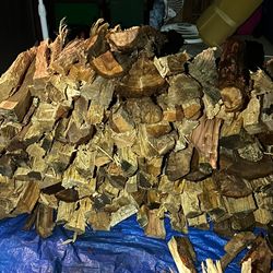 Dry Split Almond Mix Firewood!!!Ready Too Burn Seasoned Wood!!!