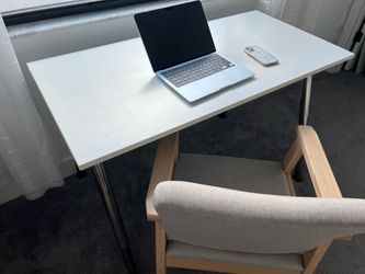 White Desk/ Modern Desk/ Vanity