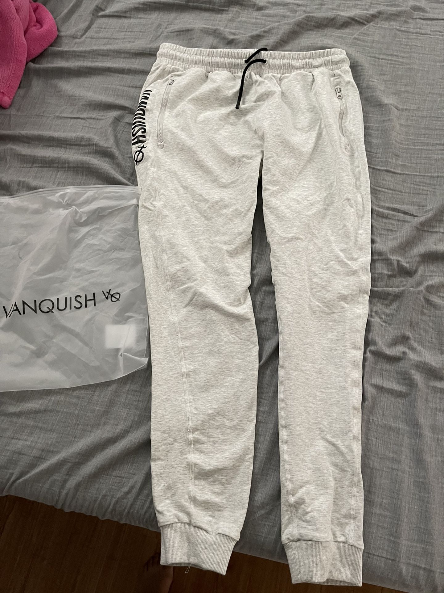 Mens Brand New Never Worn Vanquish (VQ Fit) Joggers