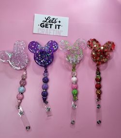 Custom badge reels