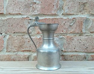 Vintage Royal Holland Pewter Acorn Finial Pitcher/Hinged Lid