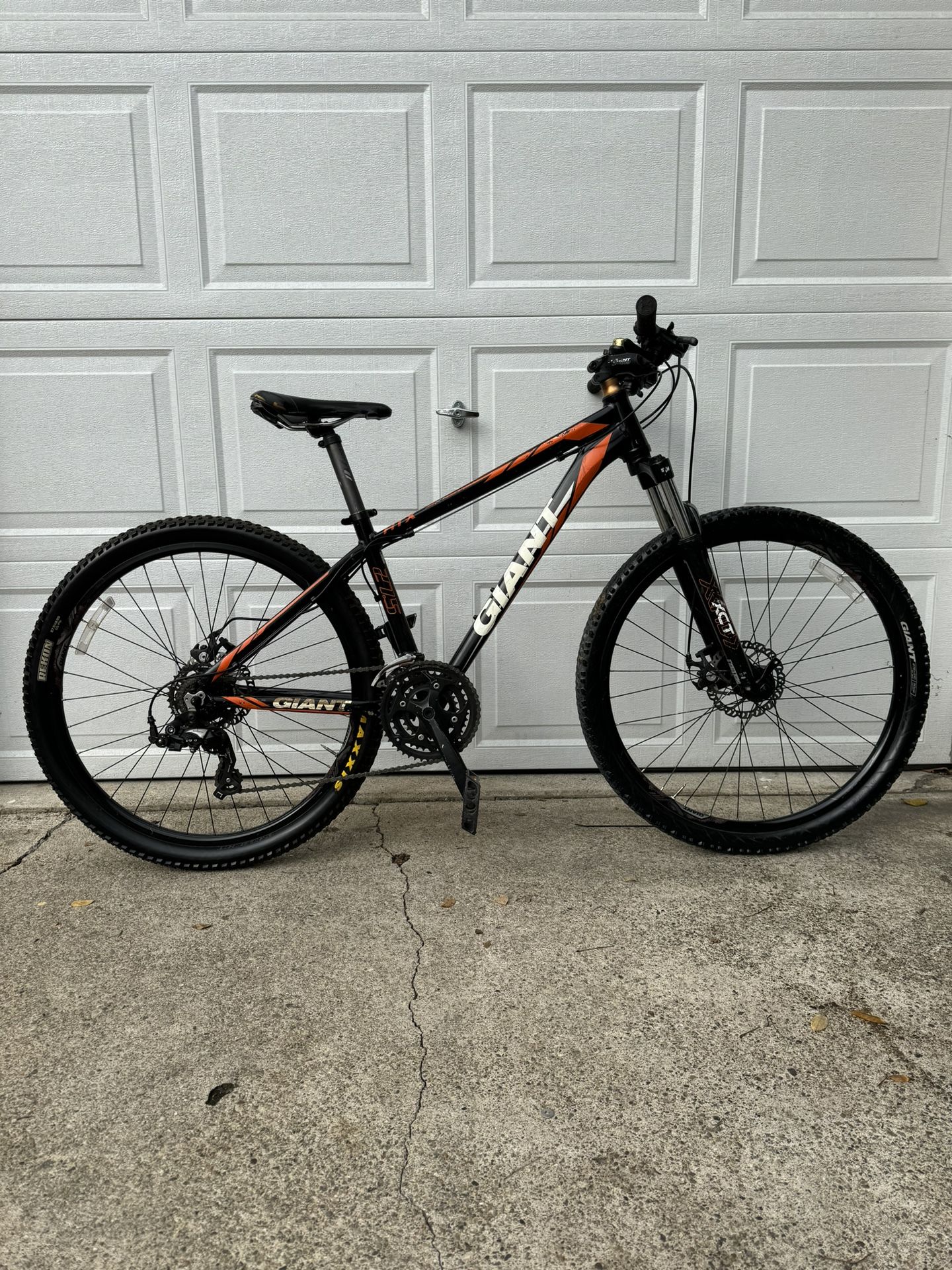 Giant Atx Mountain Bike Disc brakes for Sale in Concord, CA OfferUp