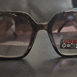 GUESS SUNGLASSES 