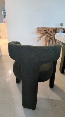 Set of 6 Modern Green Sherpa Dining Chairs – Like New – $650