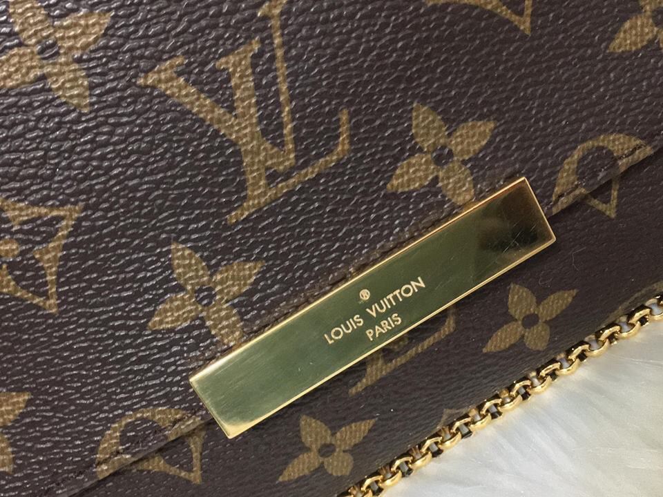 Louis Vuitton favorite MM for Sale in Pearland, TX - OfferUp