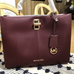 MK Purse