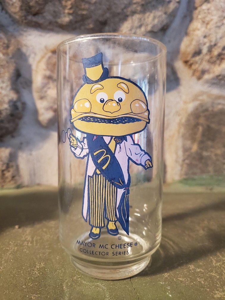 Vintage Mayor McCheese Collector Series Glass Tumbler Kitchen Bar McDonalds Mascot