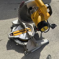 DeWalt Miter Saw 10”