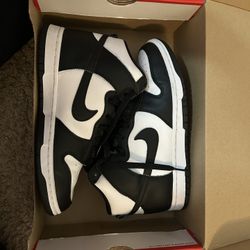 Nike Dunk Panda