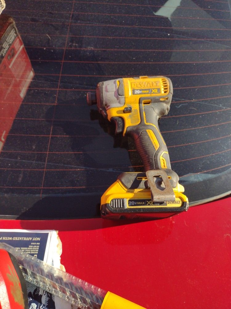 DeWalt 20vmax Cordless Brushless Impact Driver for Sale in Seattle, WA