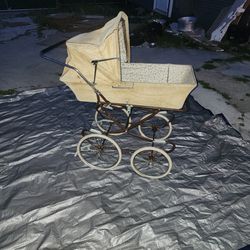 Vintage stroller 
