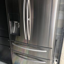 Samsung French Door Refrigerator 