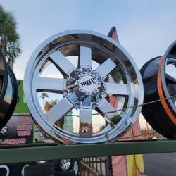20x9 Chrome Moto Metal Rims 5 Lug 5x139 On New Tires 33 1250 20 Lt
