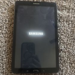 Samsung Galaxy Tab E 9.6 SM-T560NU 16GB Black Wifi Only Android Tablet - Good