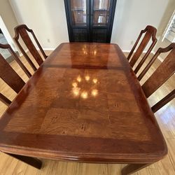 Dining Room Table And 4 Chairs